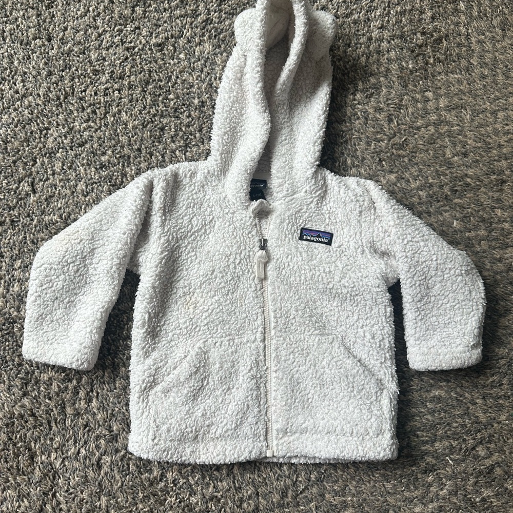 Patagonia Kids Fleece Hoodie in Cream